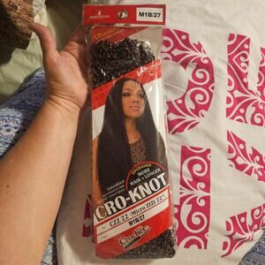 Kima Braid Hair Synthetic Curls CZZ 22" Crochet Cro-Knot Harlem125 2-tone M1B/27